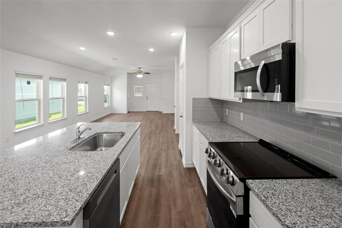 Photo of 502 Oak Chase Avenue