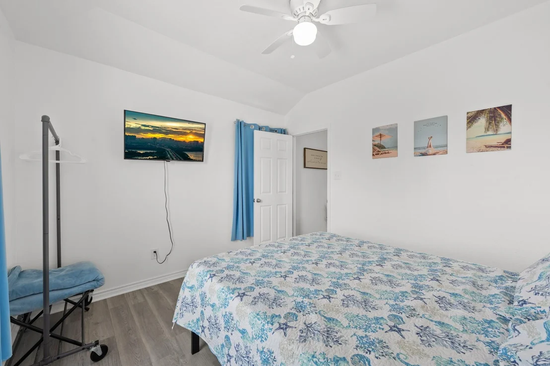 Photo of 818 Surf Drive