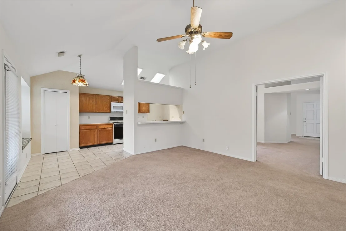 Photo of 17423 Saxon Drive