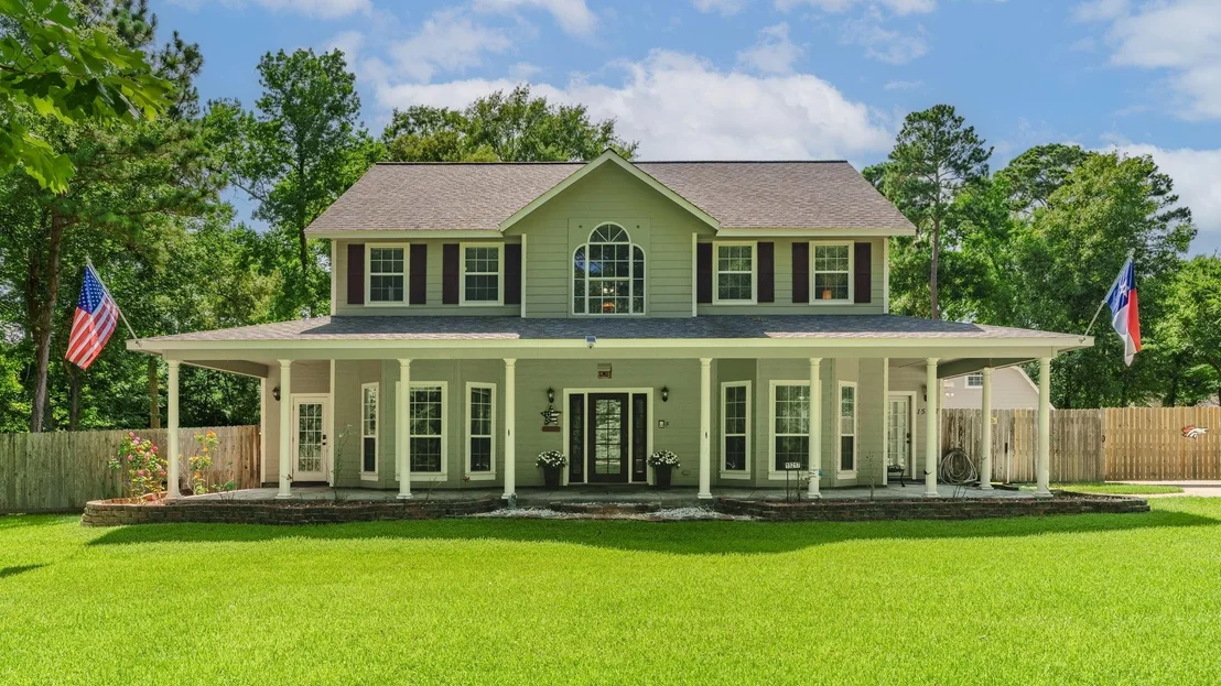 Photo of 15217 Paradise Point Drive
