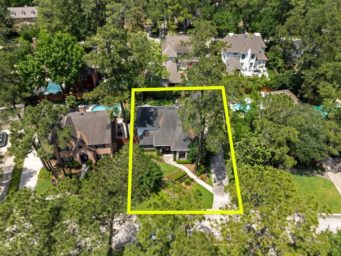 Photo of 6 Robin Springs Place