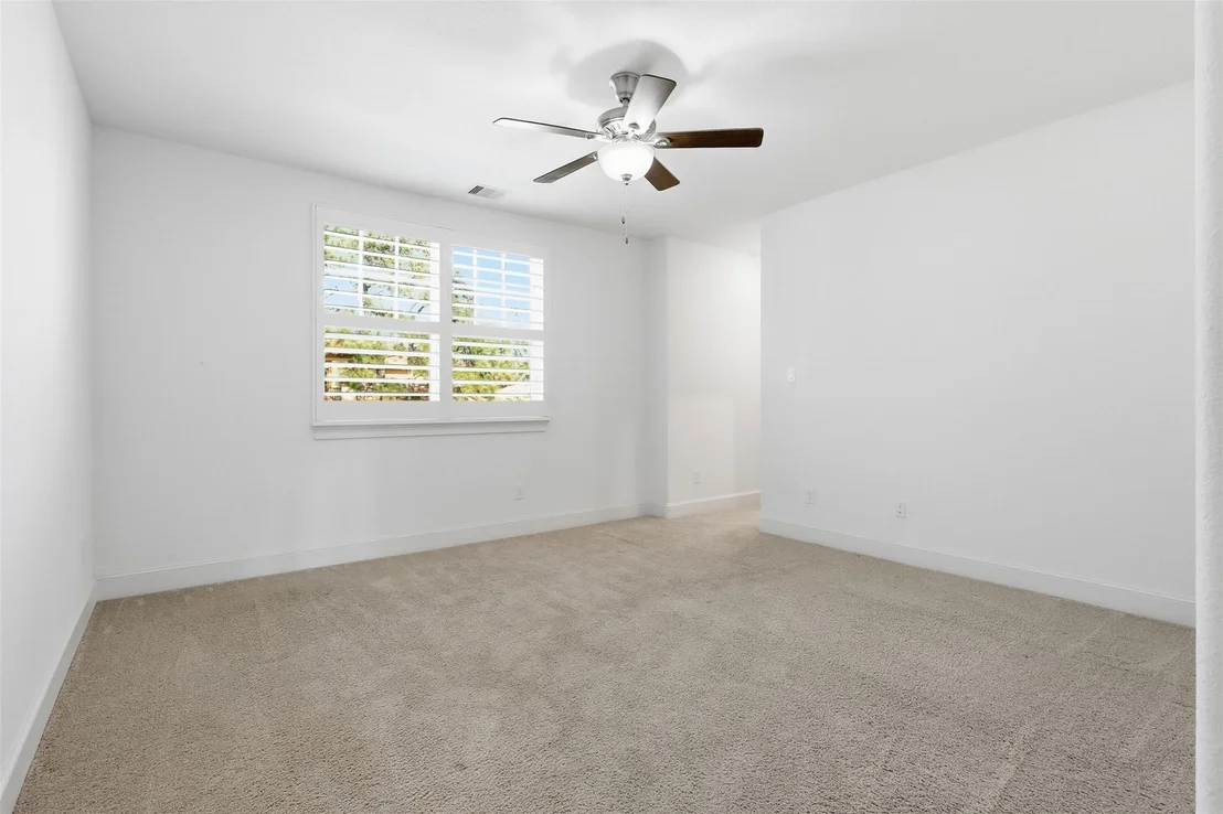 Photo of 66 N Thatcher Bend Circle