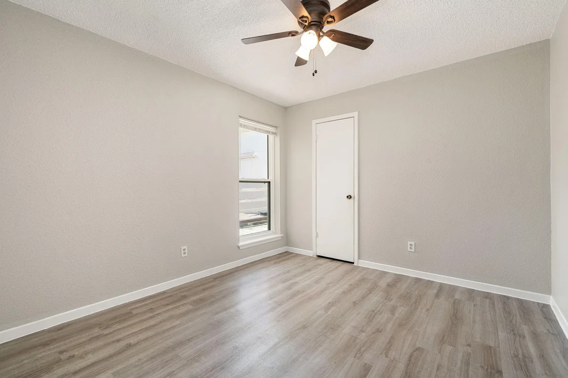 Photo of 6822 Stonewater