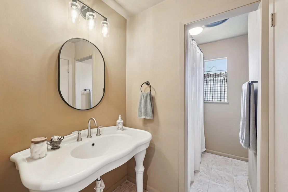 Photo of 2141 Hermanson Drive