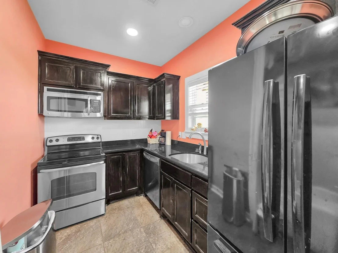 Photo of 970 Surfside Drive