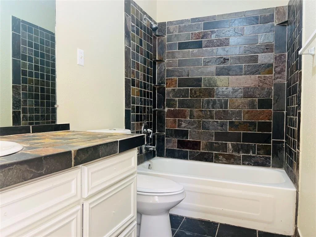 Photo of 11530 Bellerive Drive