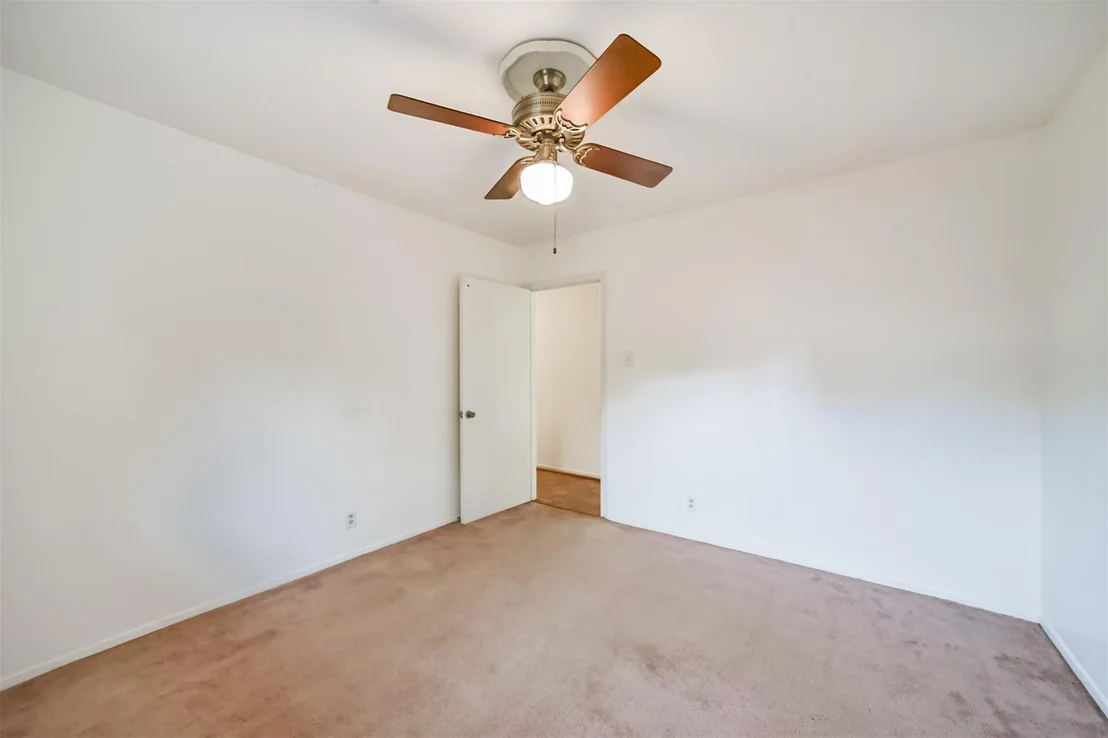 Photo of 7510 Romney Road