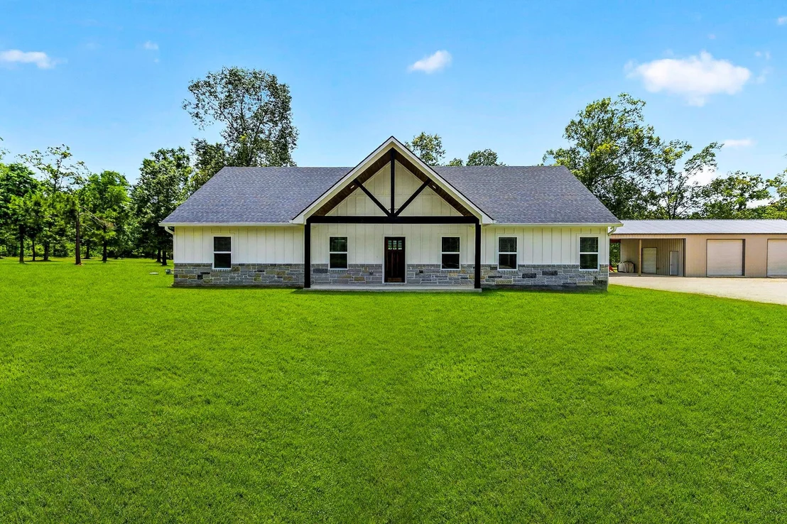 Photo of 950 Brushy Creek Drive
