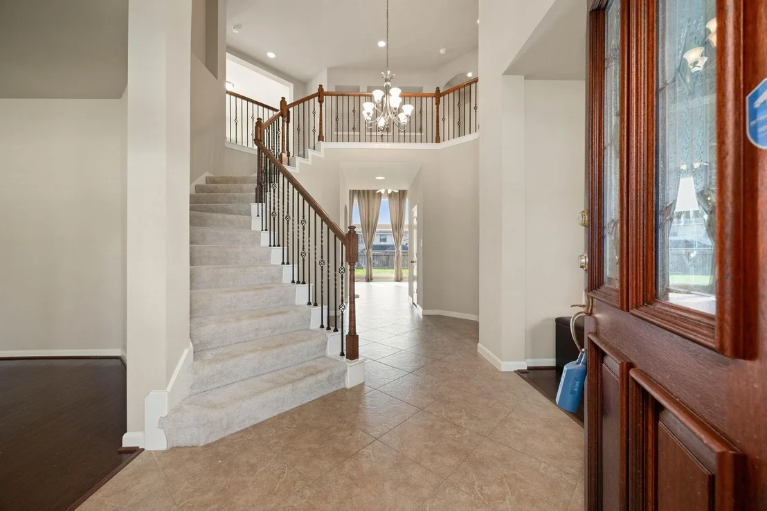 Photo of 6314 Pepper Hollow Lane