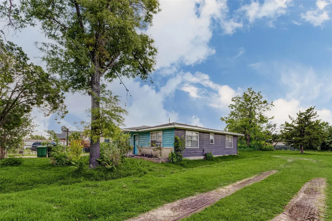 Photo of 8537 Rannie Road