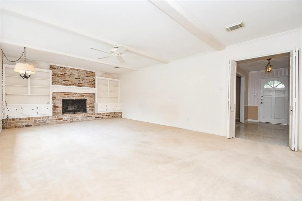 Photo of 14626 Carolcrest Drive