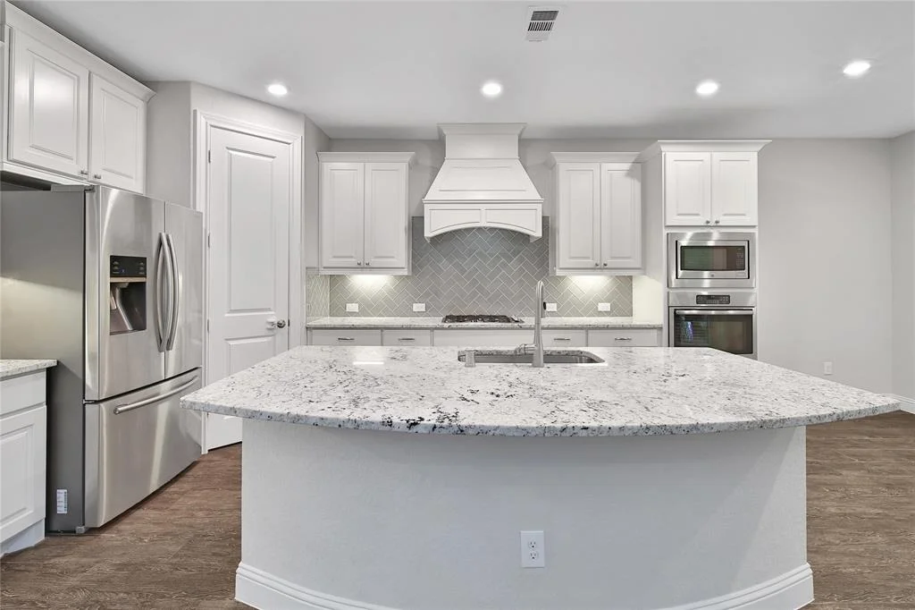 Photo of 19 N Wheatleigh Drive
