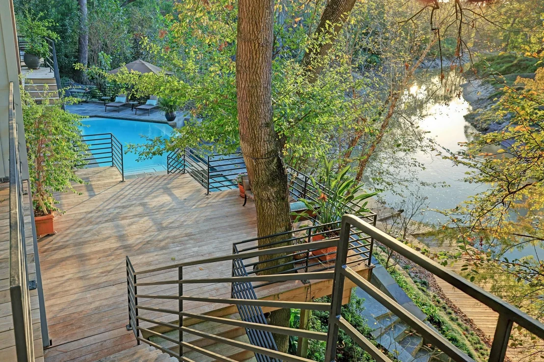 Photo of 2003 Arrowwood Circle N