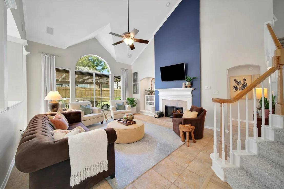 Photo of 43 E Sandalbranch Circle