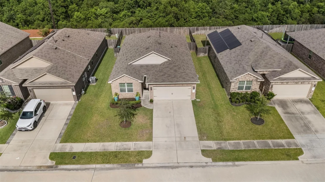 Photo of 6031 Purple Iris Street