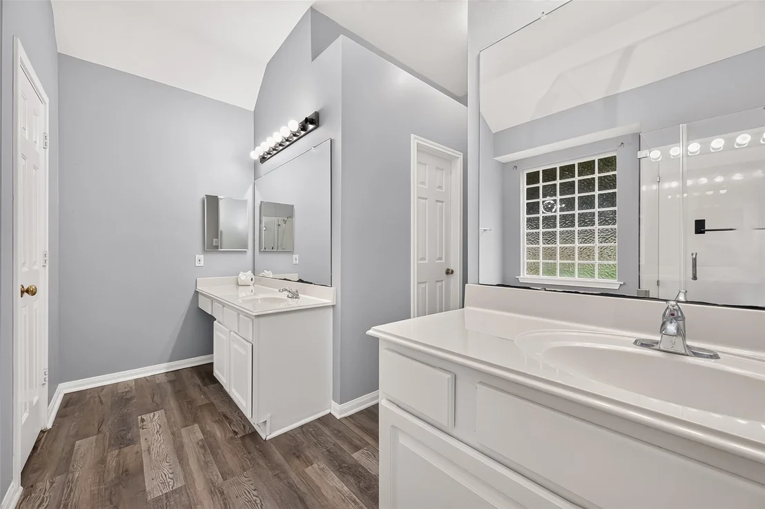 Photo of 14531 Chestnut Falls Drive