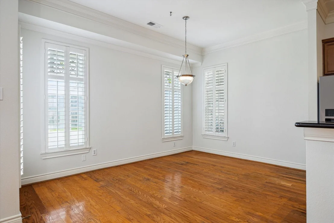 Photo of 2945 Clinton Drive