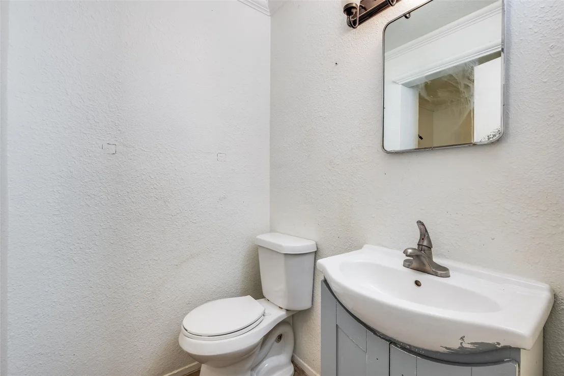 Photo of 3528 Silverhill Drive