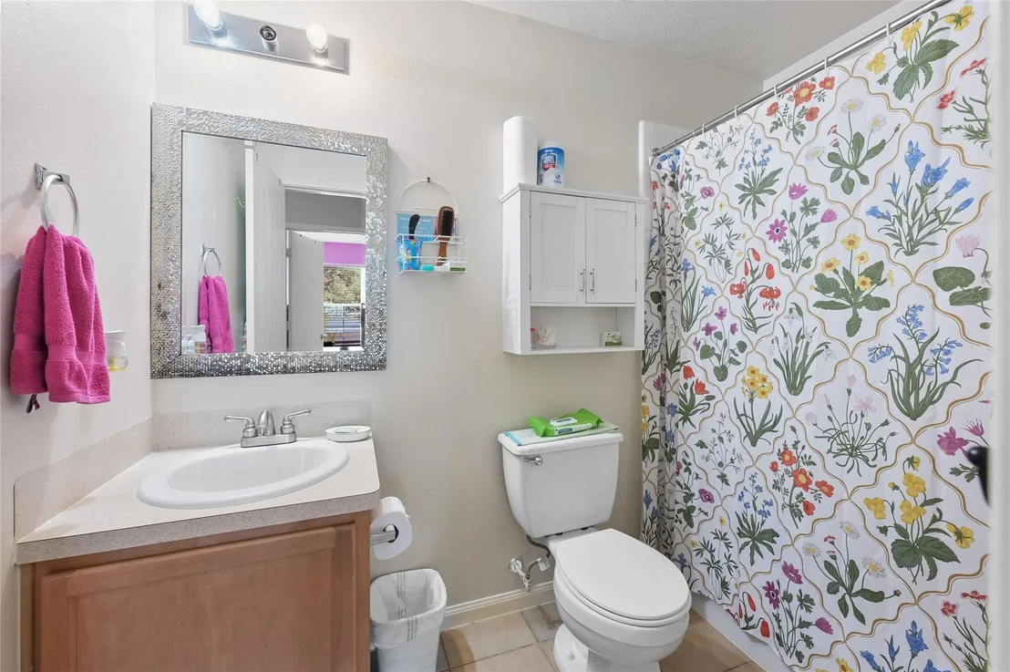 Photo of 1819 NW Emerald Pathway Drive