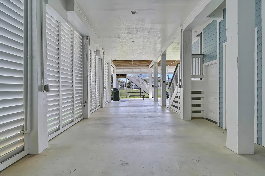 Photo of 3811 Conch