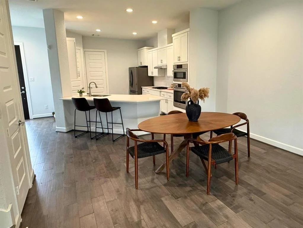 Photo of 305 Willard Street