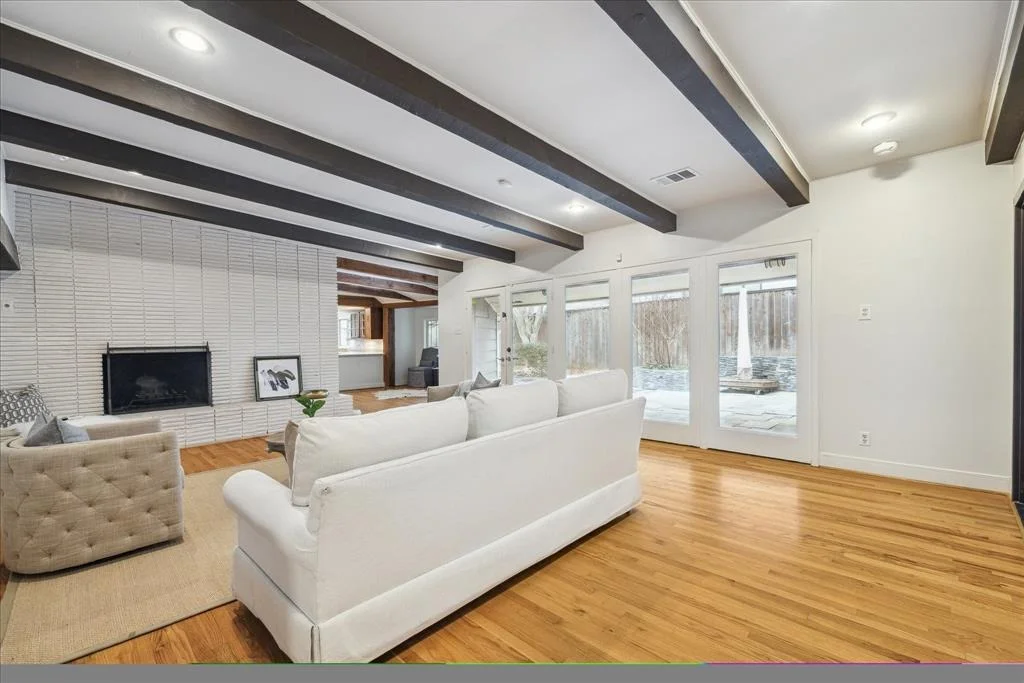 Photo of 6825 Bellgreen Drive