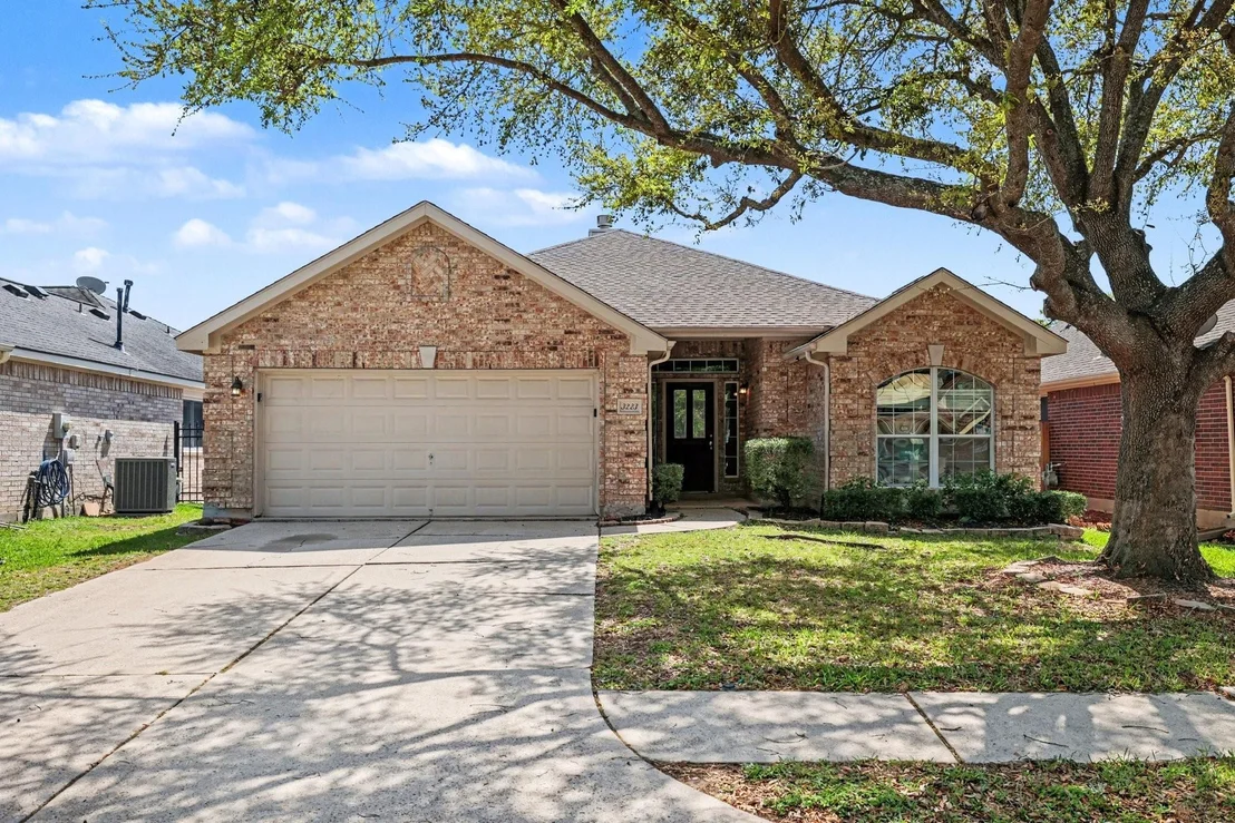 Photo of 3223 Stoneydale Lane