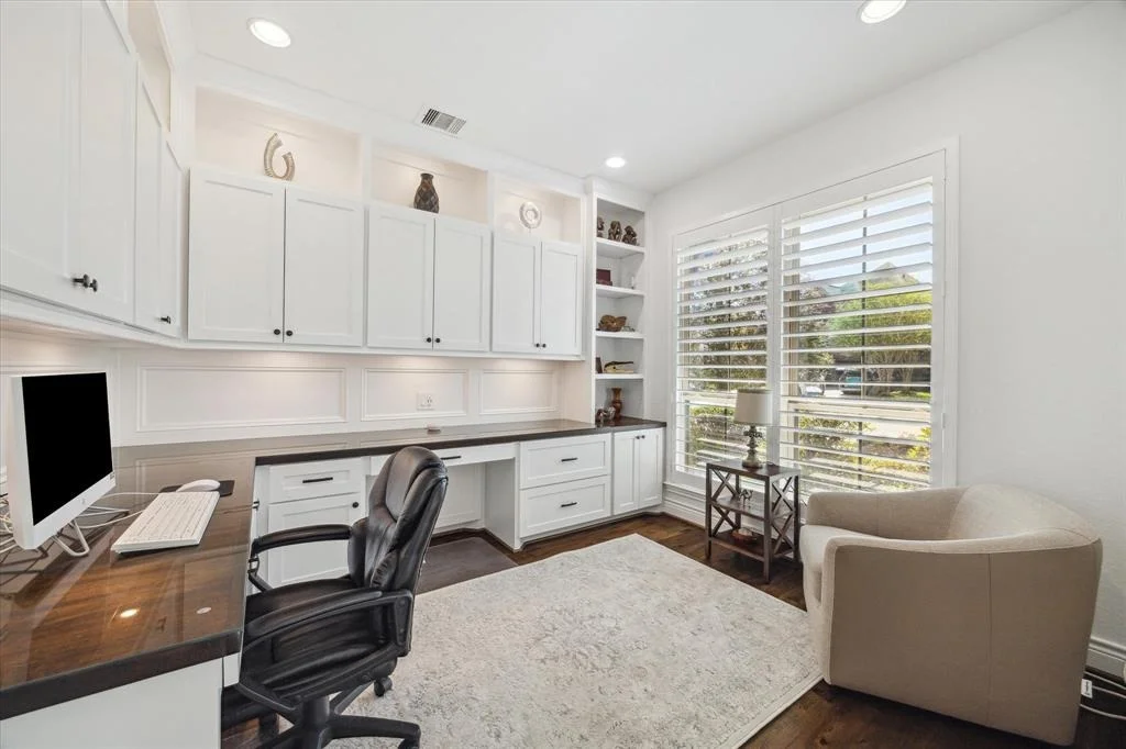 Photo of 17127 Lumberton Drive