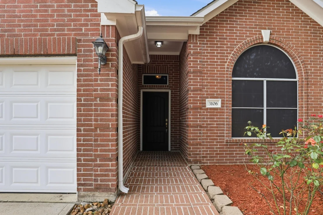 Photo of 3106 Red Rover Court