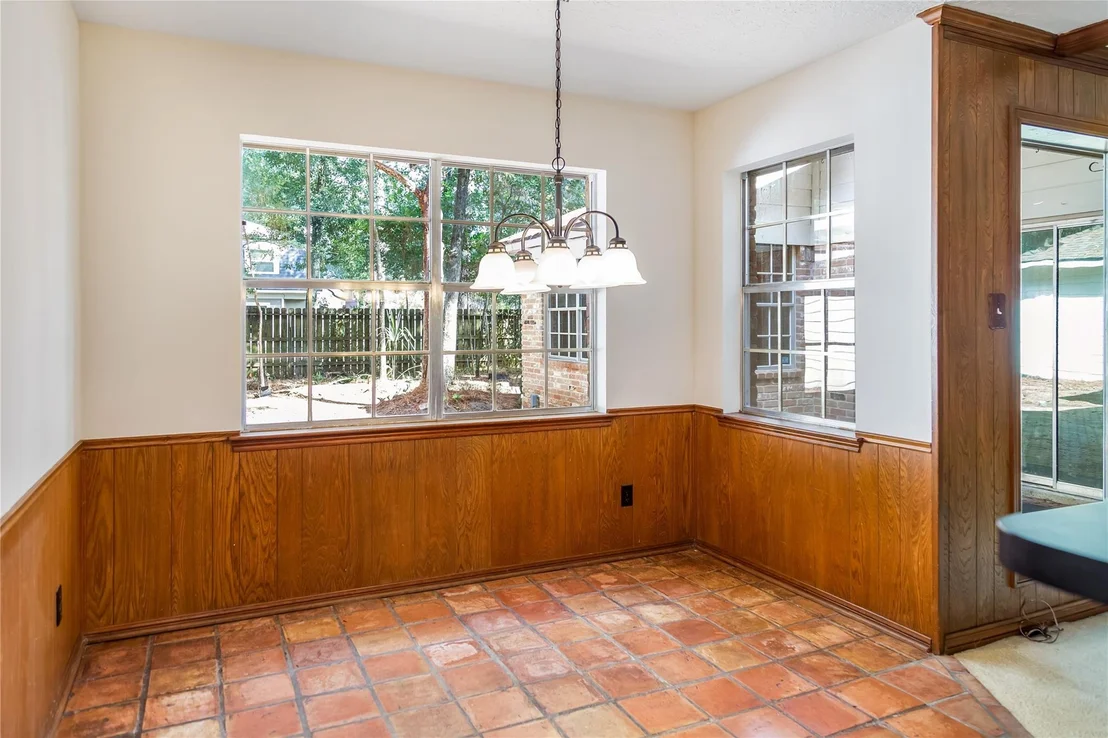 Photo of 2023 Forest Manor Drive