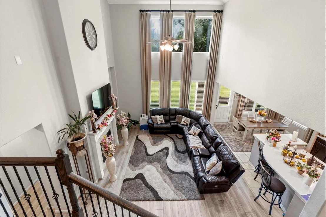 Photo of 30985 Laurel Creek Lane
