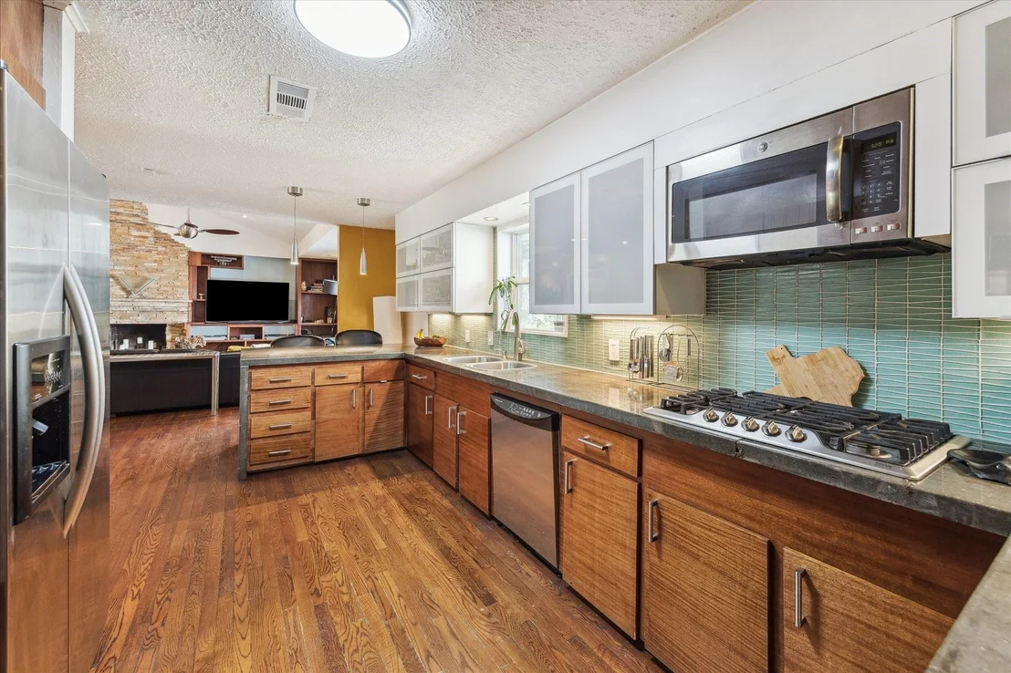 Photo of 10102 Knoboak Drive
