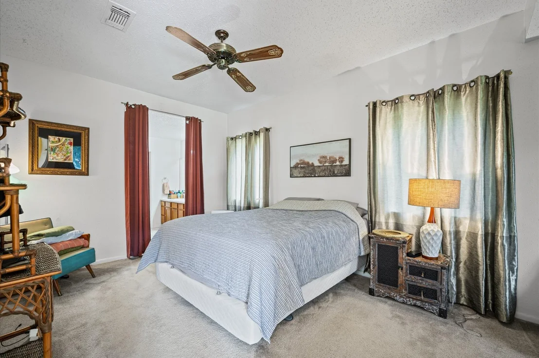 Photo of 9622 Poynes Drive