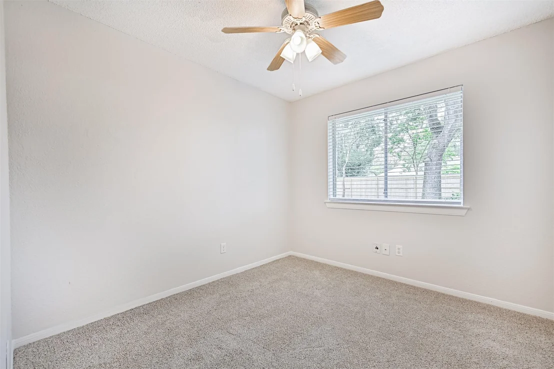 Photo of 3107 Deer Trail Drive