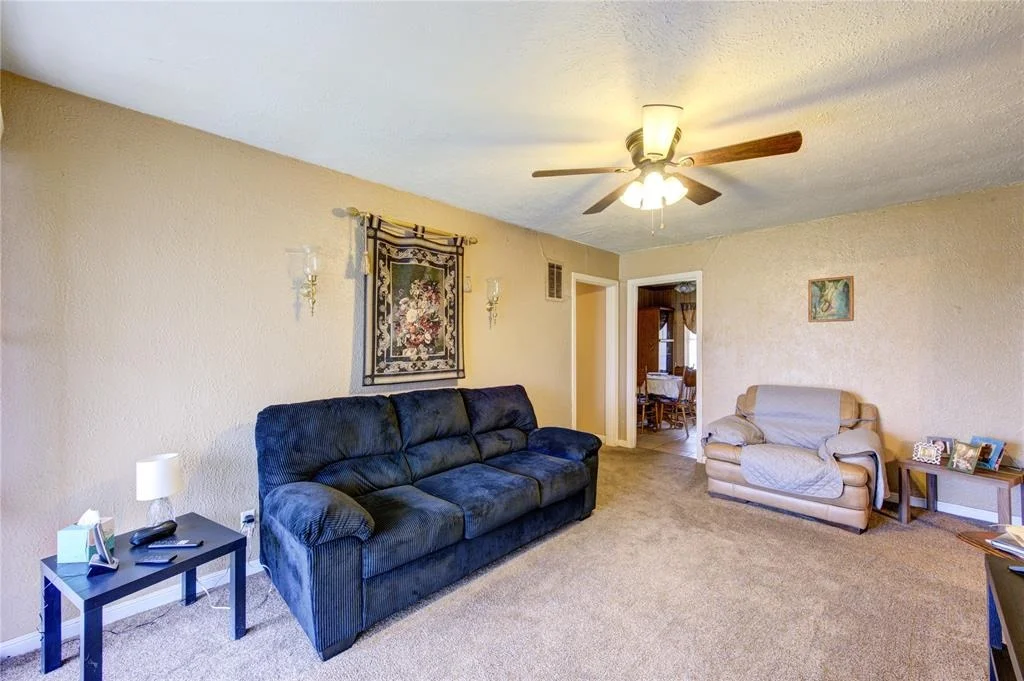 Photo of 1502 Quail Street