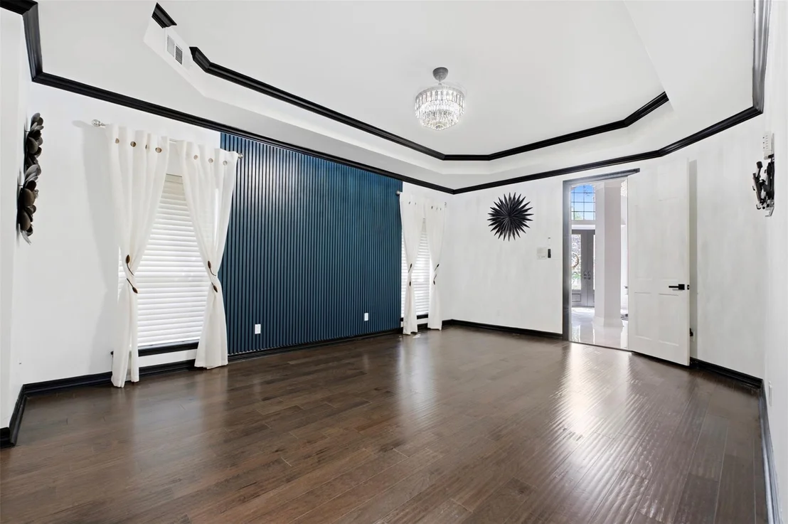 Photo of 5202 Norborne Lane
