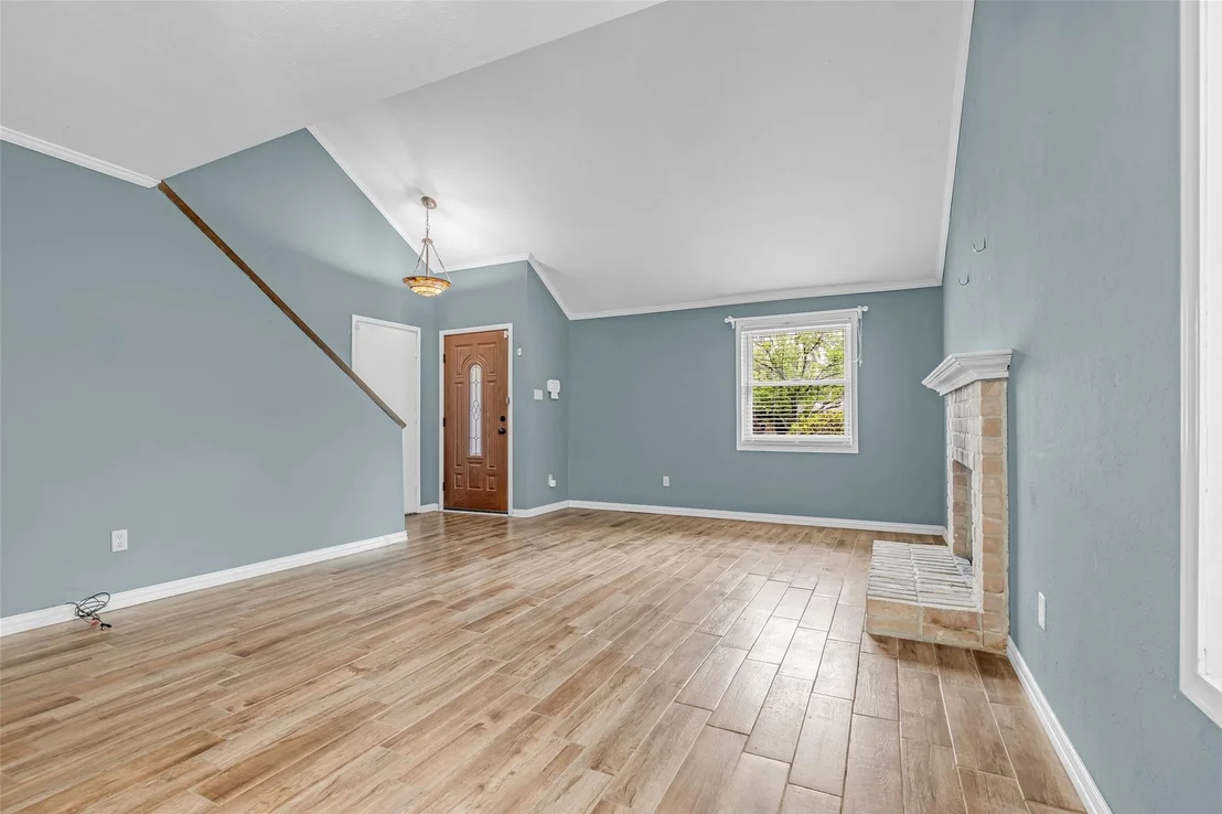 Photo of 17031 Seven Pines Drive