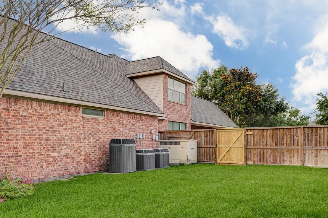 Photo of 1110 Lake Grayson Drive