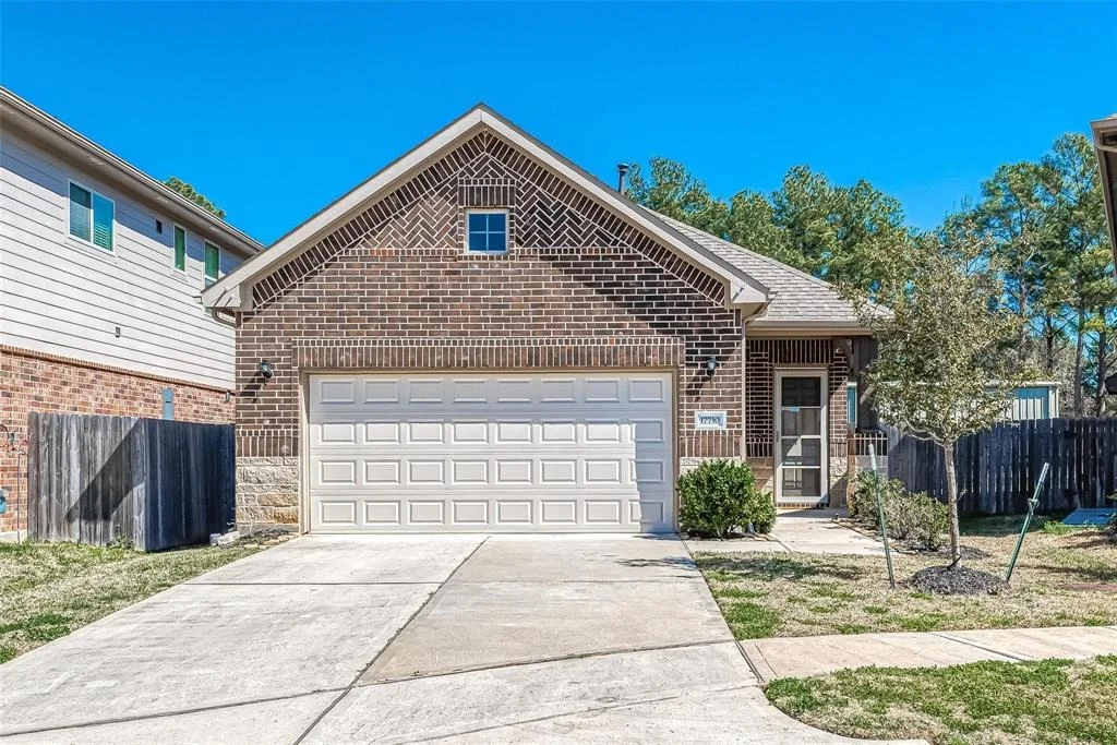 Photo of 17710 White Lightning Way