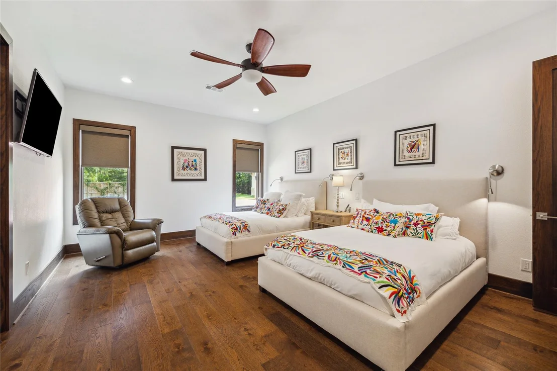 Photo of 25901 Haven Lake Drive