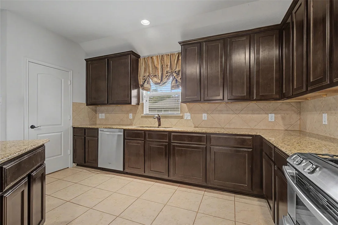 Photo of 964 Wannan Lane