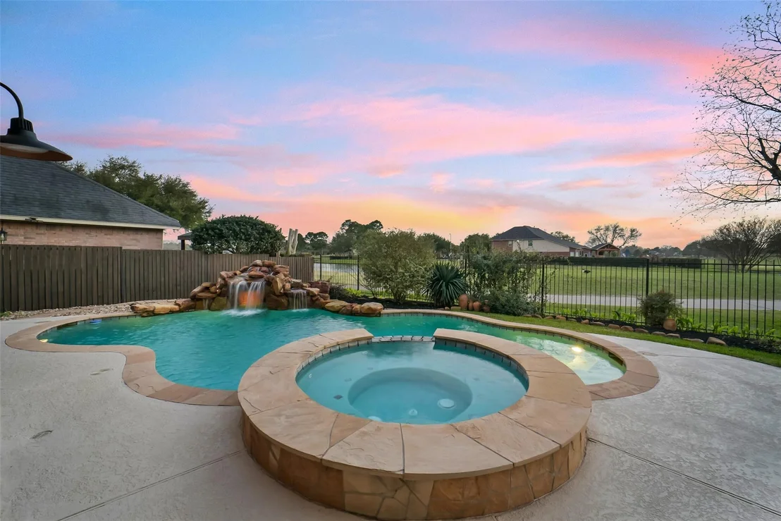 Photo of 24403 Falcon Point Drive