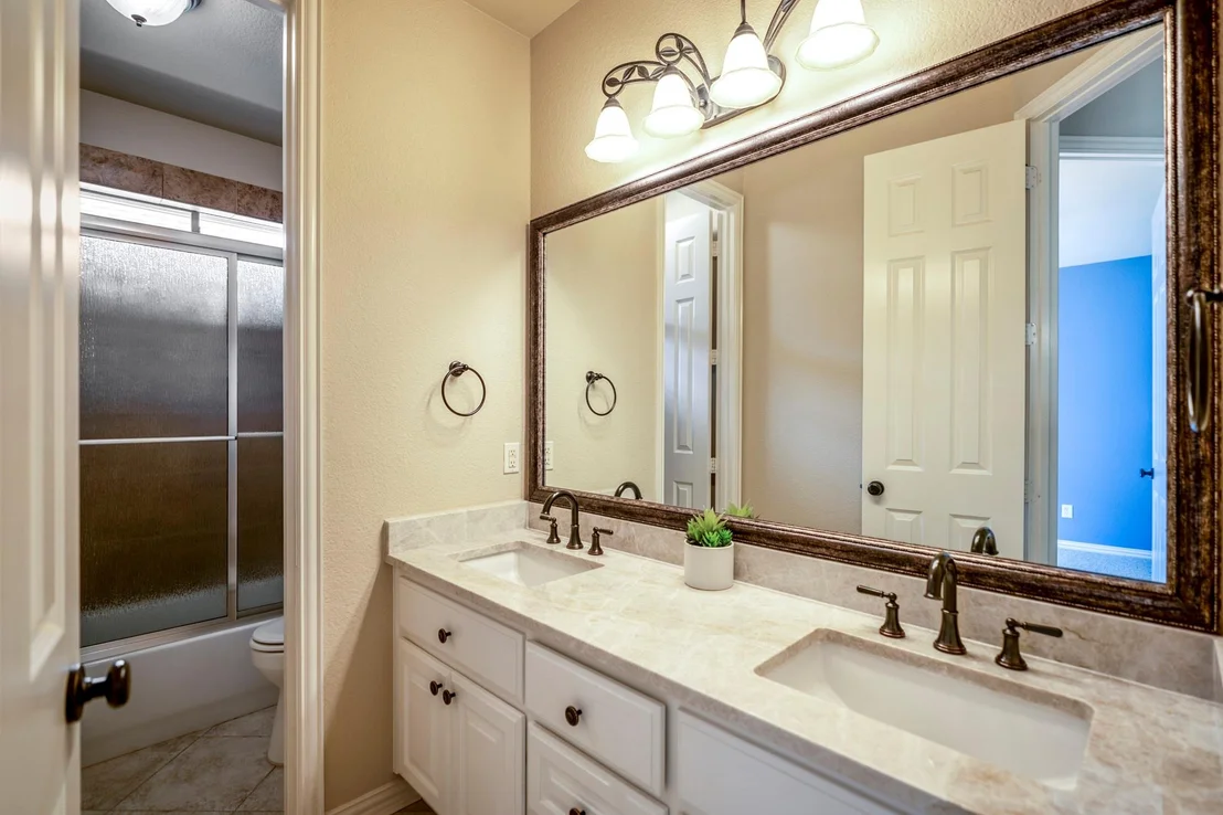 Photo of 2407 Hendricks Lakes Drive