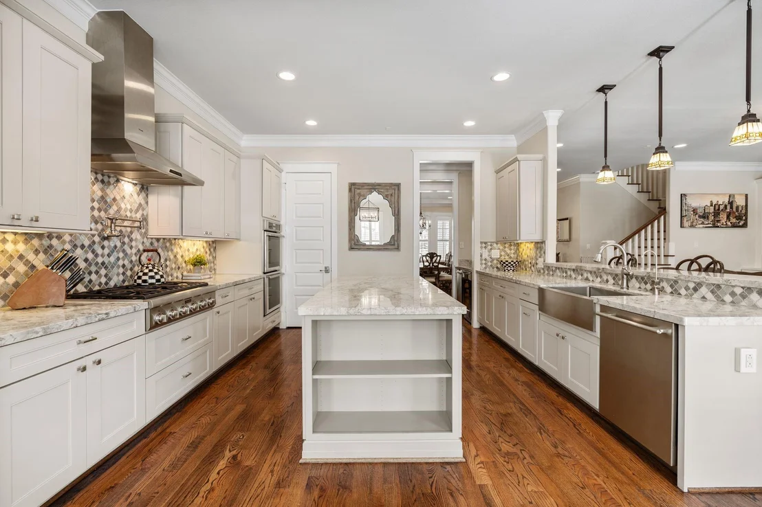Photo of 1217 Chippendale Road