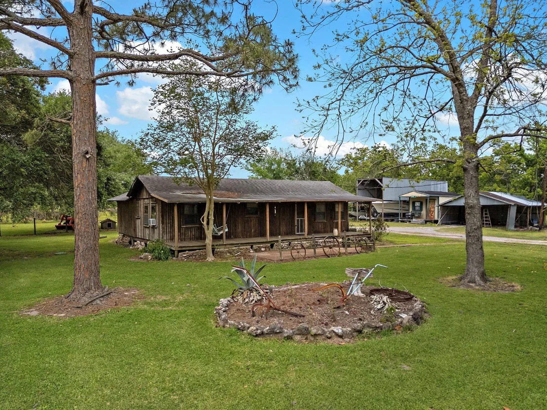 Photo of 5330 Pearson Road