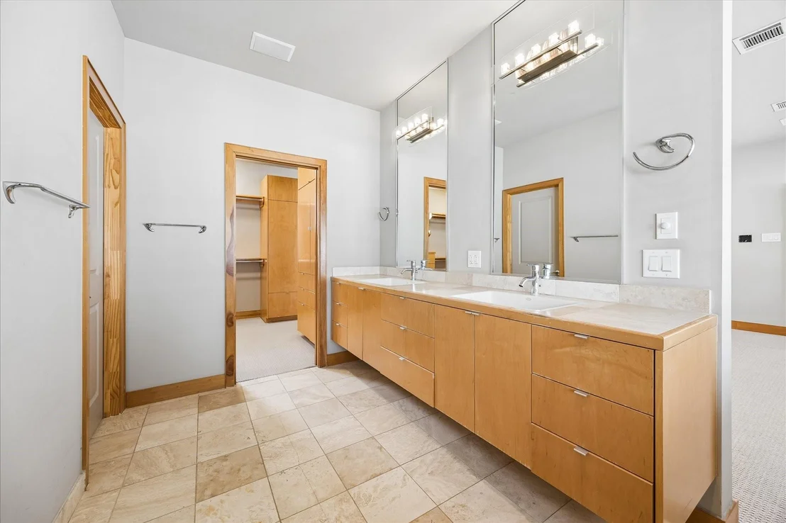 Photo of 4232 Law Street