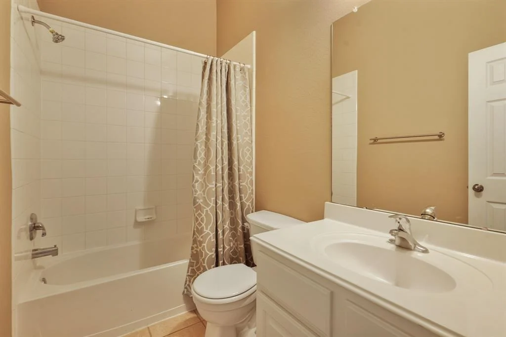 Photo of 16610 Cottage Rose Trail