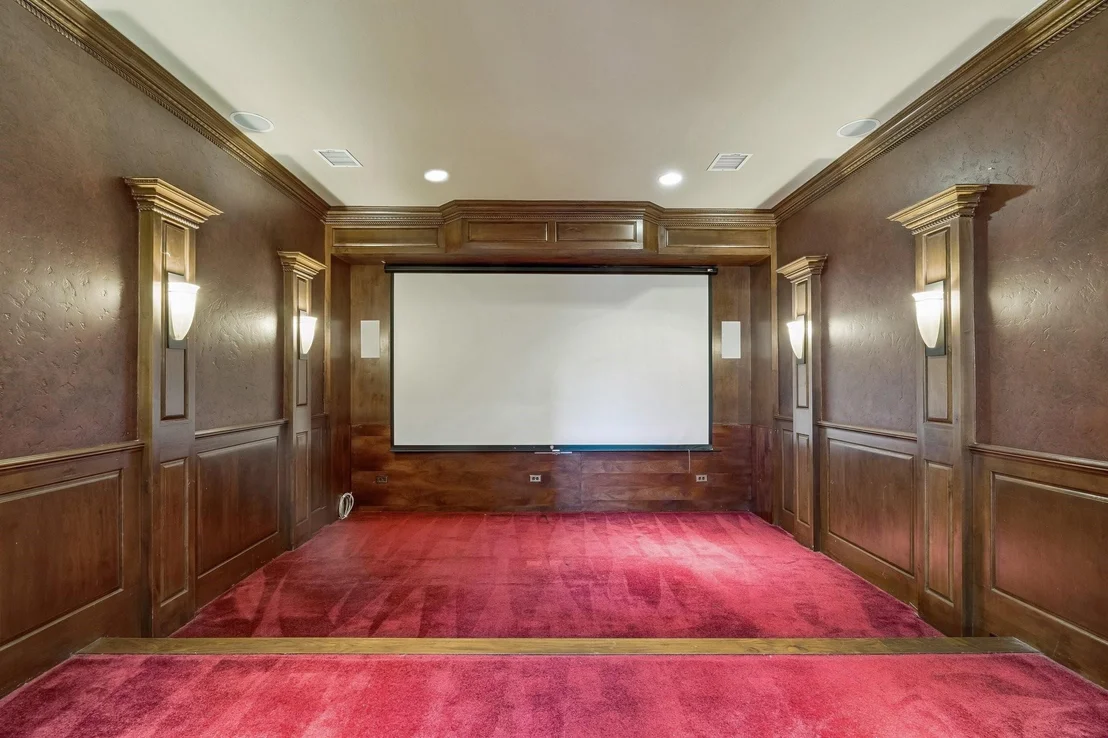 Photo of 6 N Fazio Way