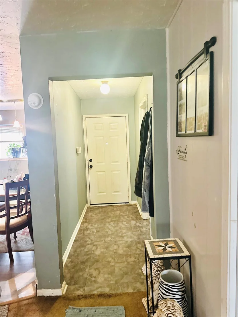 Photo of 705 Phyllis Court