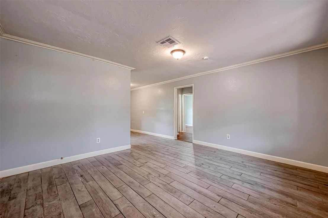 Photo of 5431 Willow Glen Drive